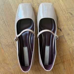 Franco Sarto Women's Tinsley Mary Jane Flat